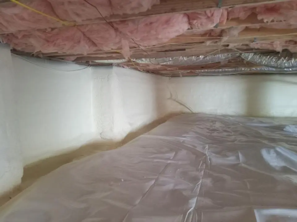 Crawl space encapsulation with closed-cell spray foam for Roof Waterproofing in Lakeside